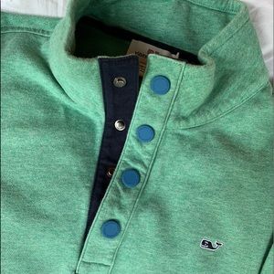 Vineyard Vines Pullover size M